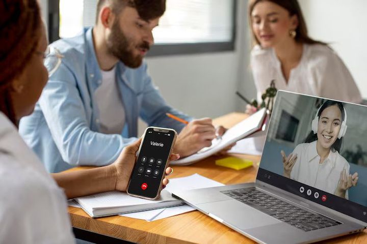 Remote Team Apps Guide: Essential Tools and Insights for Better Collaboration